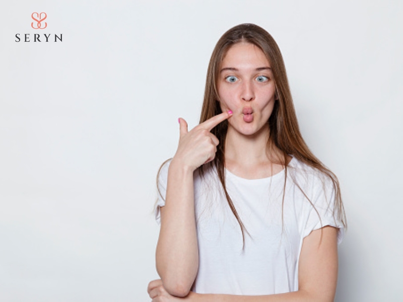 Bài tập cơ cười giúp nâng khóe miệng và cải thiện rãnh cười Bài tập cơ cười giúp nâng khóe miệng và cải thiện rãnh cười