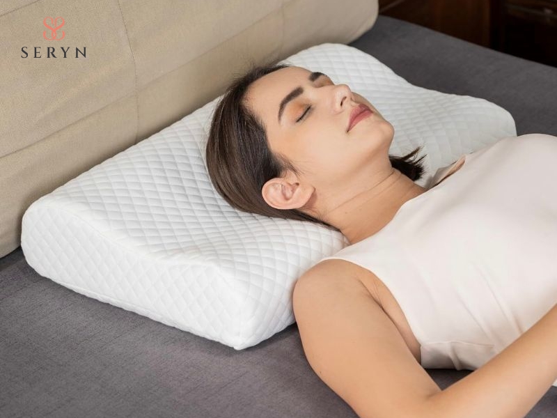 Tư thế ngủ và hạn chế vận động cơ mặt giúp bảo vệ kết quả nâng cơ ít xâm lấn