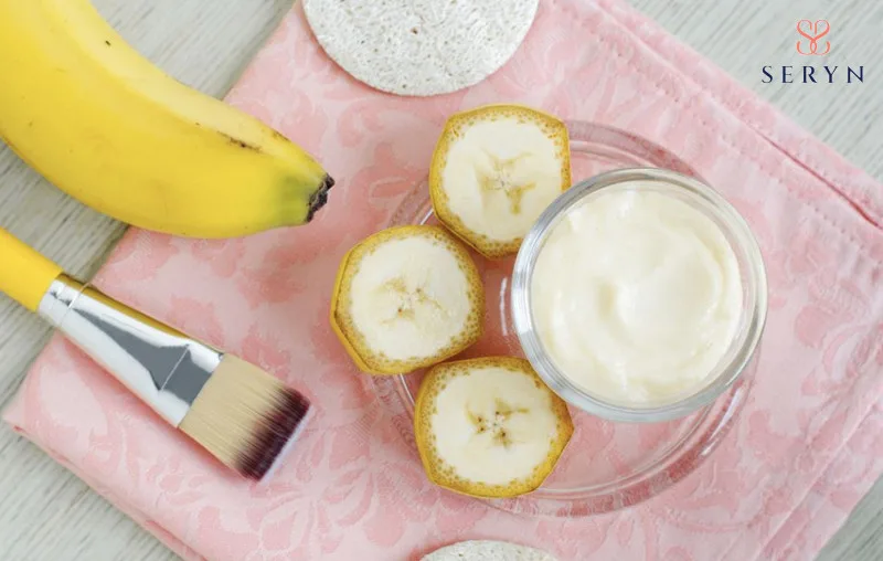 Mặt nạ dưỡng da chống nếp nhăn bằng chuối chín 