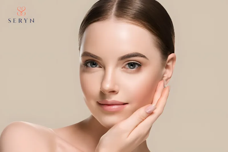 Thói quen massage nâng cơ trán tại nhà ngăn tình trạng nếp nhăn sớm 