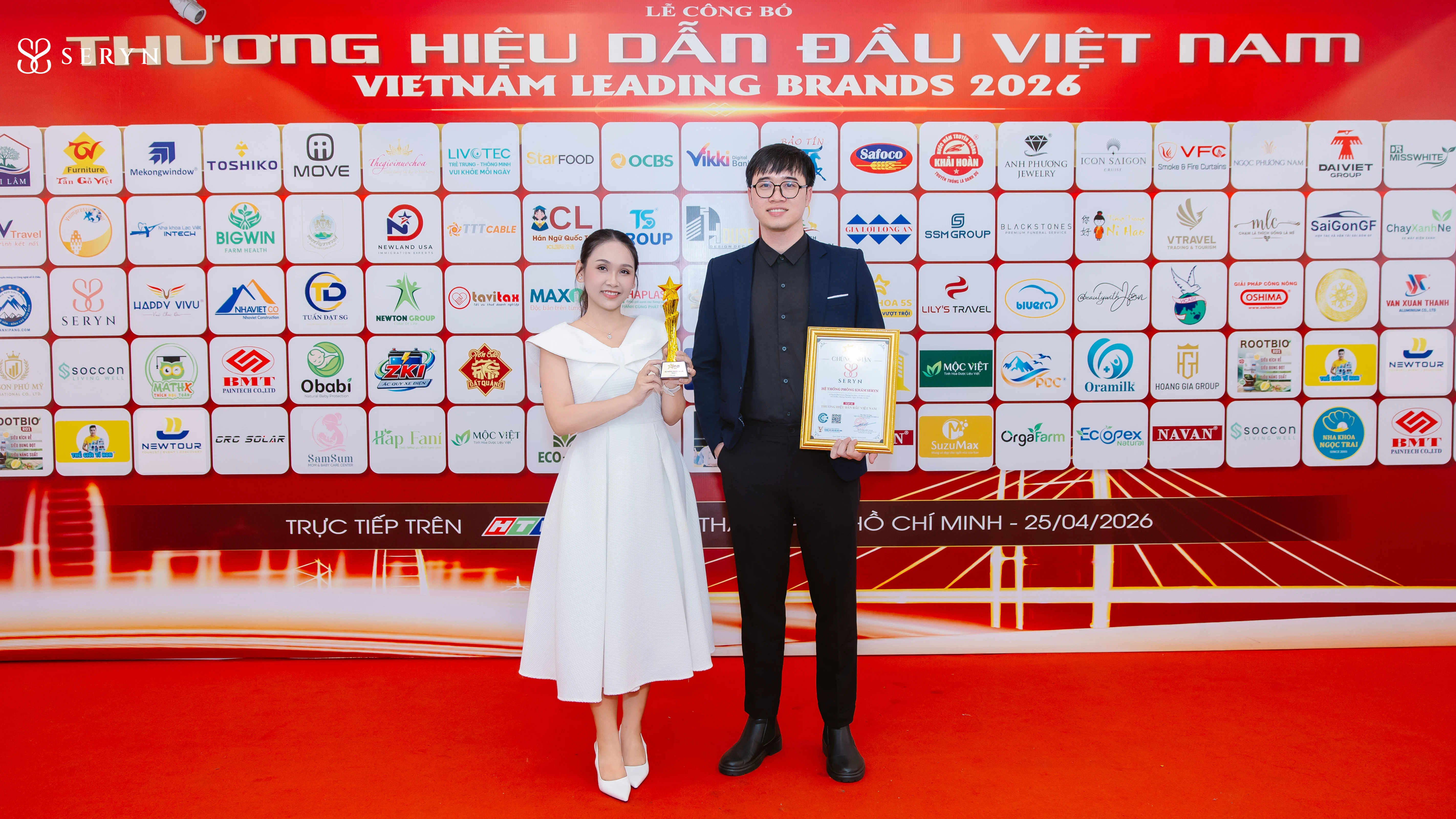 seryn-clinic-duoc-vinh-danh-top-10-thuong-hieu-dan-dau-viet-nam-dau-an-cho-mo-hinh-tre-hoa-da-chuyen-khoa
