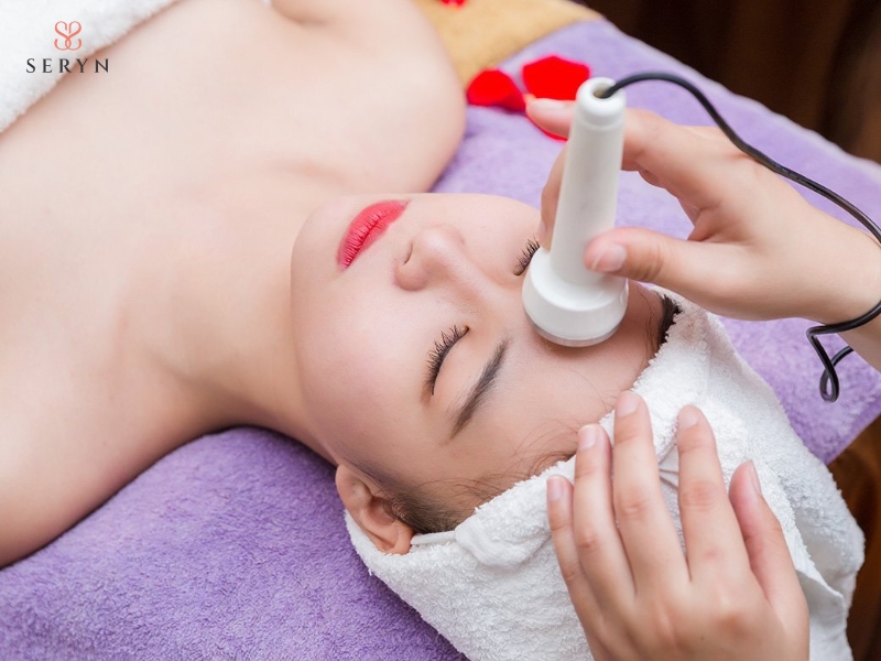 RF tạo nhiệt trong mô da, hỗ trợ kích thích collagen và cải thiện độ săn chắc RF tạo nhiệt trong mô da, hỗ trợ kích thích collagen và cải thiện độ săn chắc