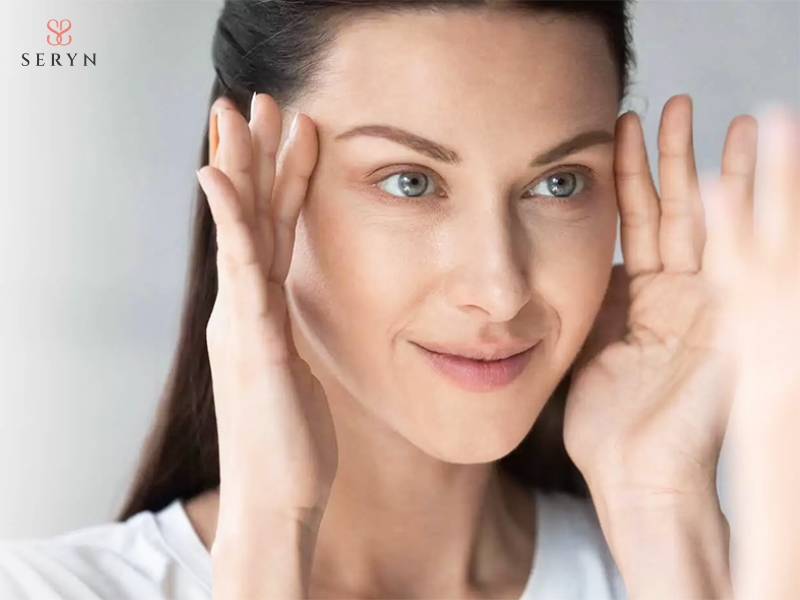 Má hóp bẩm sinh thường liên quan đến cấu trúc xương gò má và lượng mỡ dưới da vốn có Má hóp bẩm sinh thường liên quan đến cấu trúc xương gò má và lượng mỡ dưới da vốn có